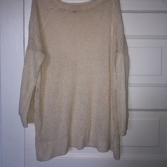 Dynamite Beige half sleeve top - Picture 1 of 4